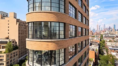 10 Sullivan Street