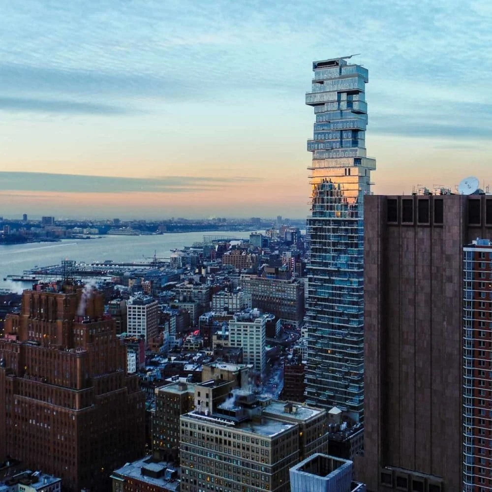 56 leonard street_elevated advisement